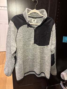 Fayettechill Men's Large Gray Heather 1/4 Zip Pullover Fleece Sweater with Nylon